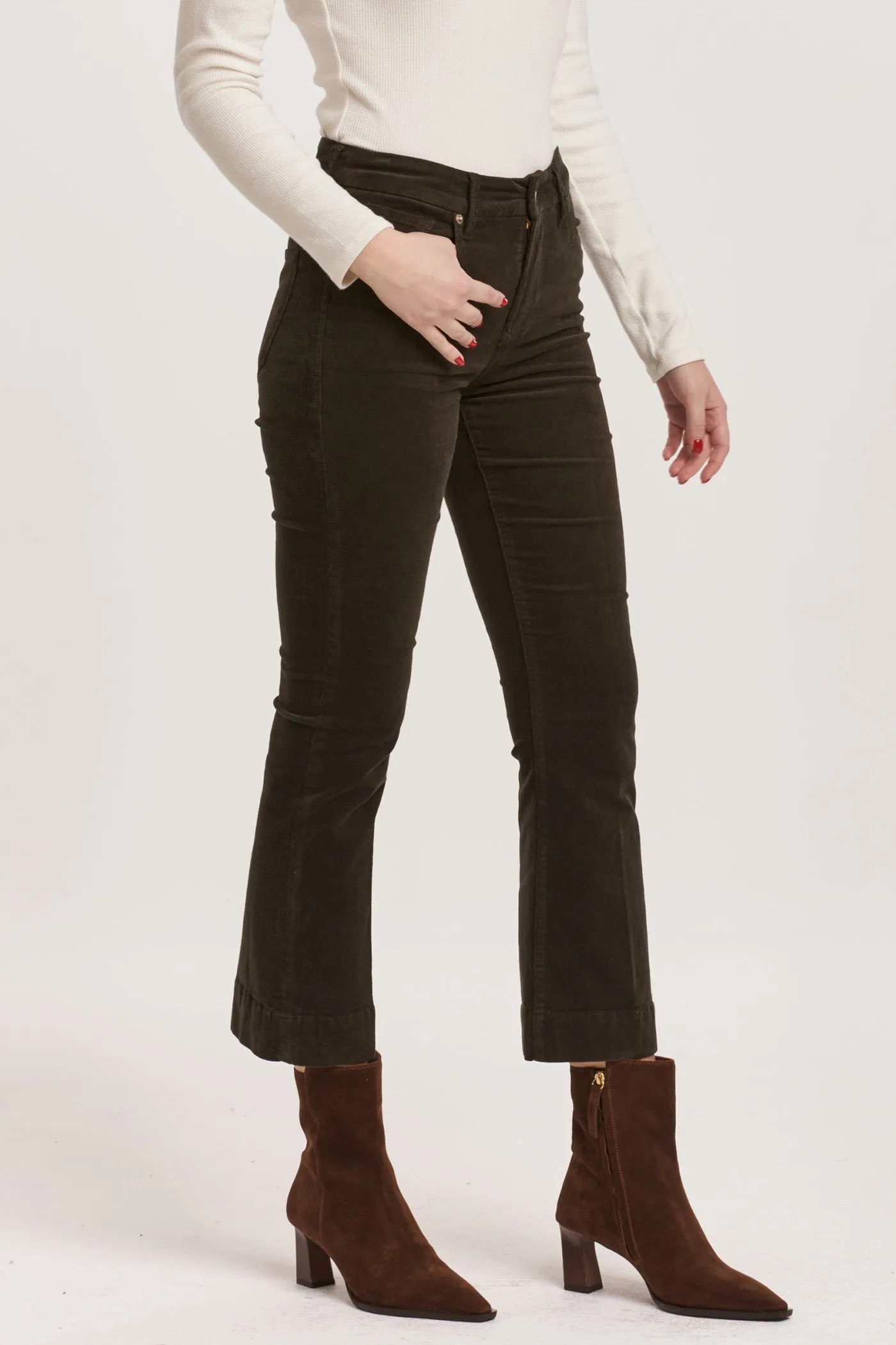 JEANNE MID RISE CROPPED FLARE PANTS FOREST PINE CORDUROY